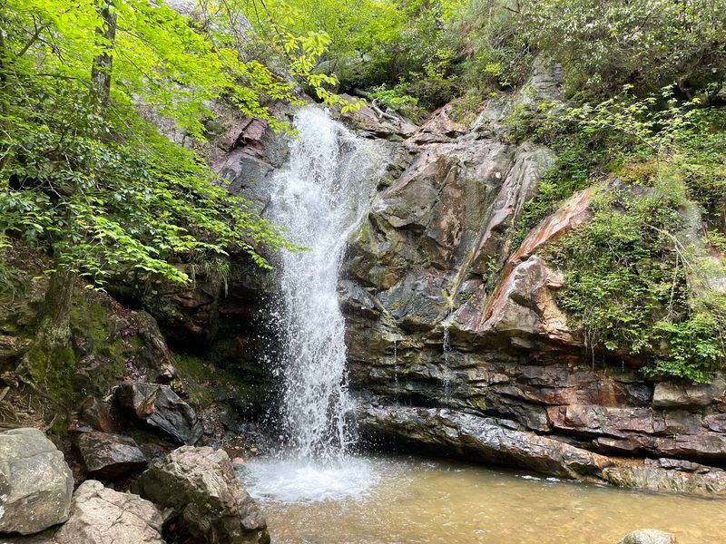 Peavine Falls, Pelham