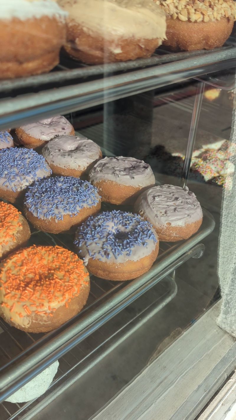 Peterson's Donut Corner, Escondido, CA