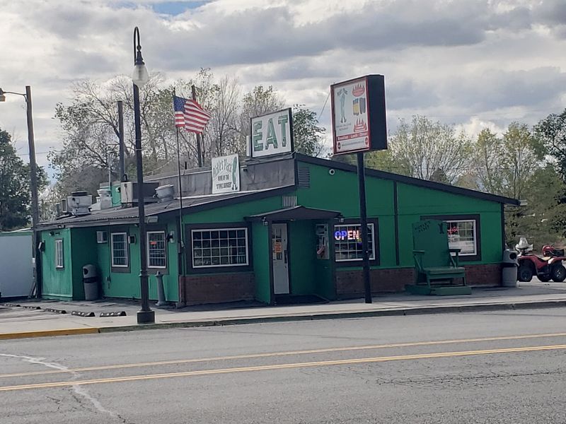 Pickle's Place, Arco, ID