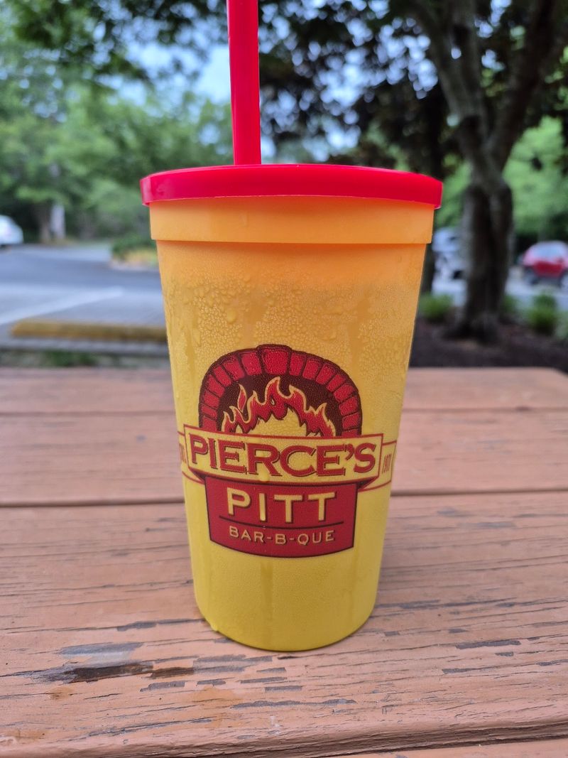 Pierce's Pitt Bar-B-Que, Williamsburg, VA