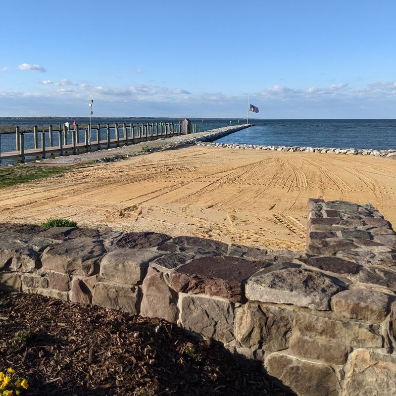 Piers Made for Sunset Watching Piers Made for Sunset Watching