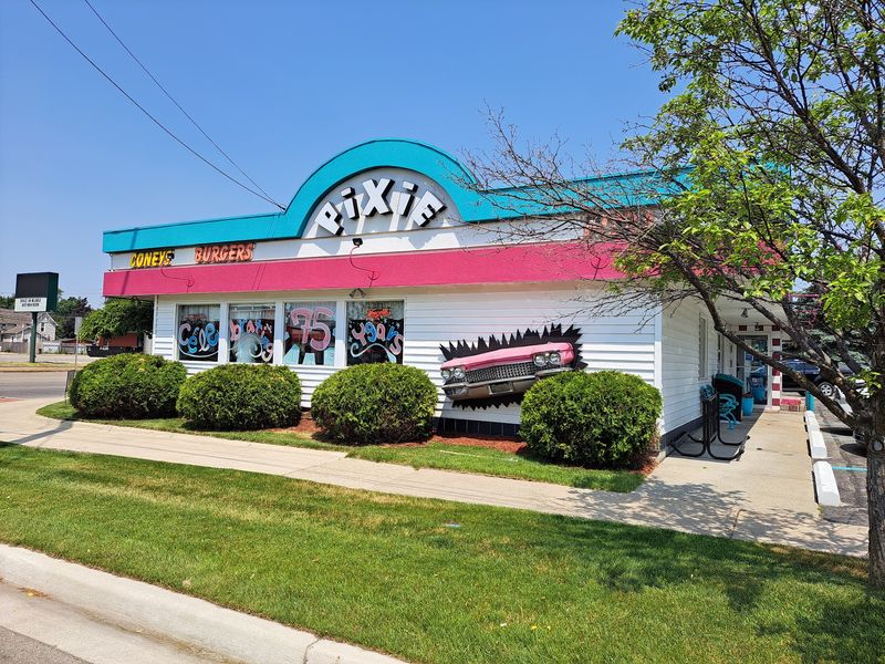 Pixie Restaurant, Mt Pleasant, MI