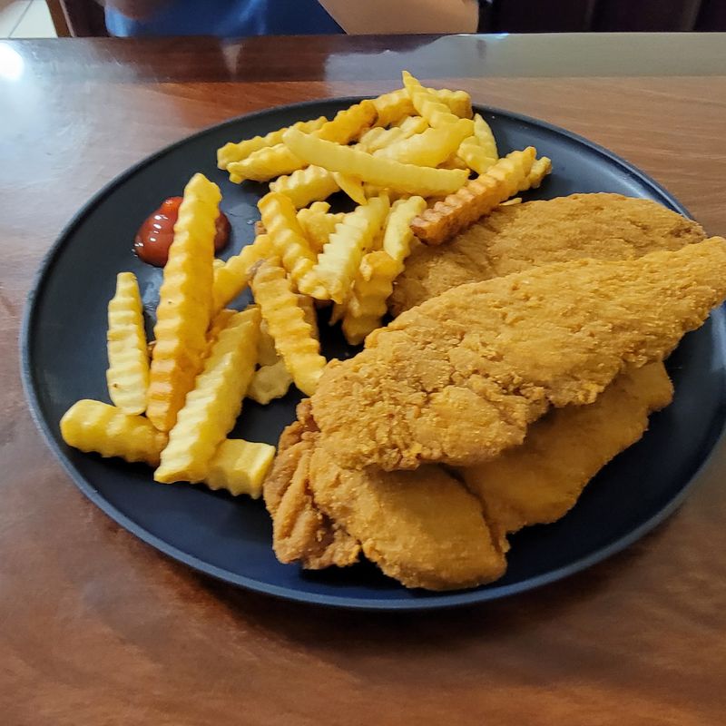 Plates Beyond the Bun Plates Beyond the Bun