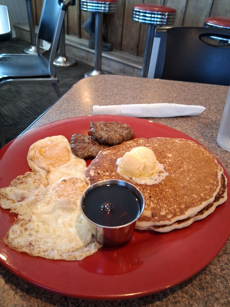 Plates Built for Big Appetites