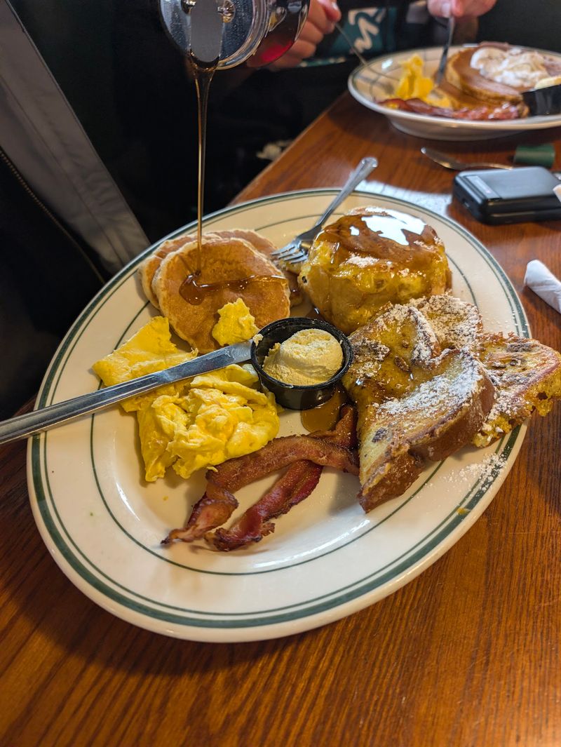 Platters Built for Hungry Loggers