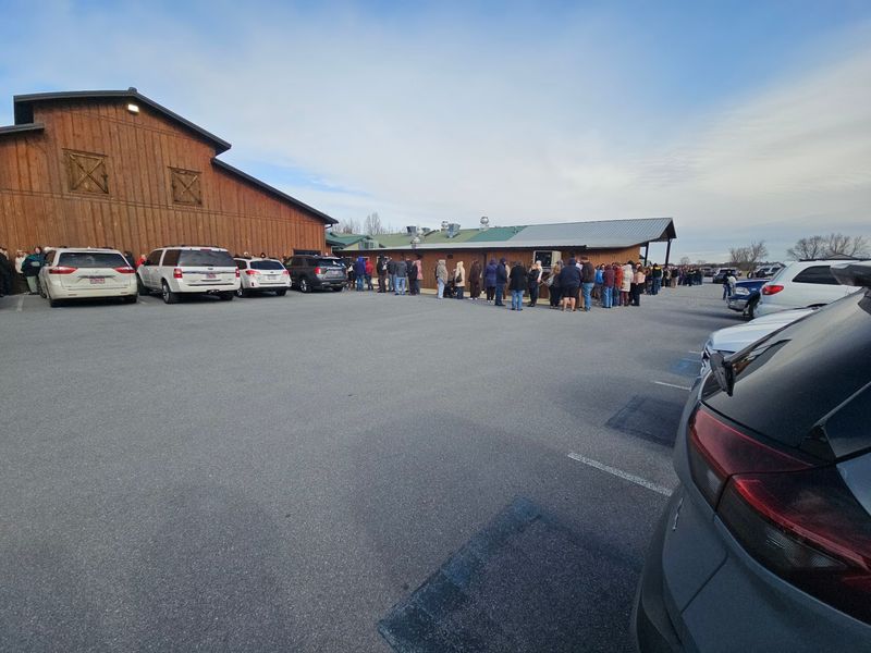 Porches, Lines, and Holiday Crowds
