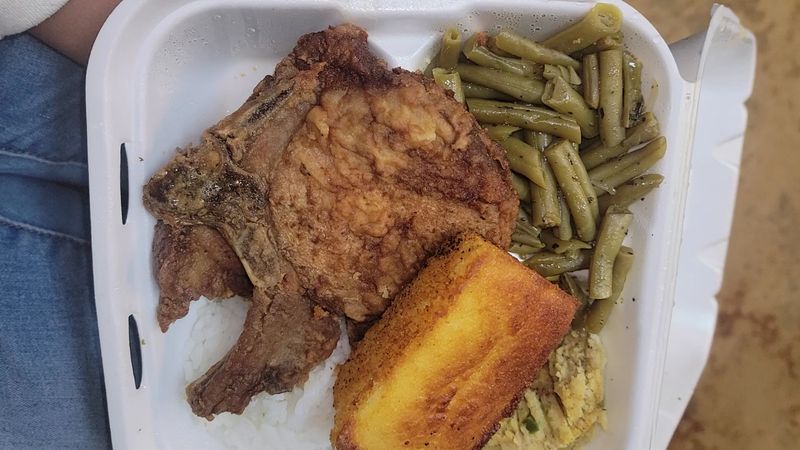 Pork Chops That Earn Their Own Fan Club