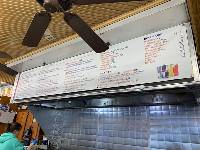 Prices, Paying Upfront, and the Tip Screen Prices, Paying Upfront, and the Tip Screen