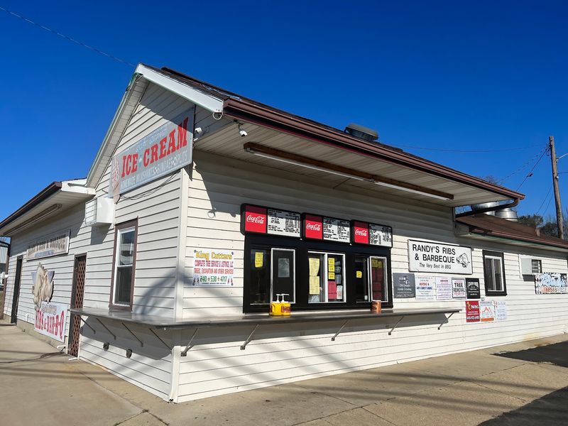Randy's Ribs & BBQ, Hughesville, MD