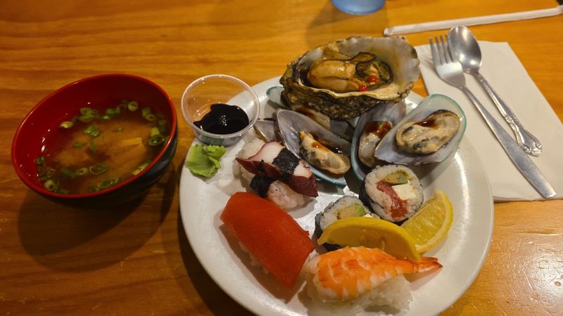 Raw Oysters on Ice