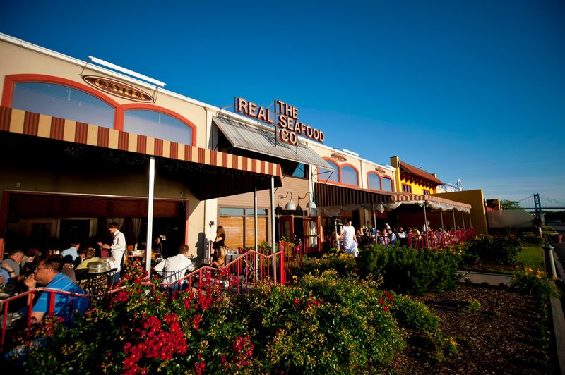 Real Seafood Company - Toledo,OH, Toledo, OH