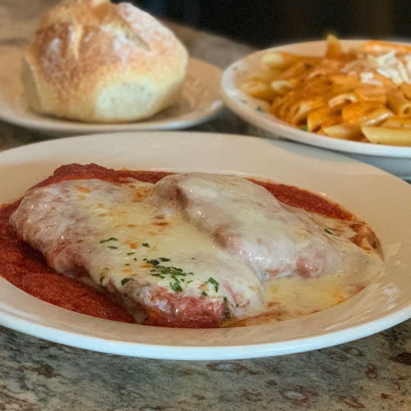 Red-Sauce Classics Beyond the Sea