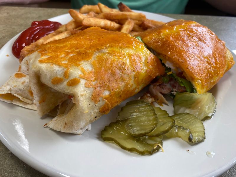 Rise N Dine Cafe, Monroe City, MO