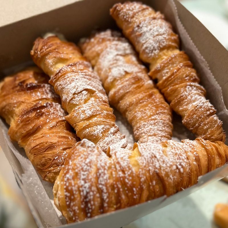 Rispoli Pastry Shop, Emerson, NJ