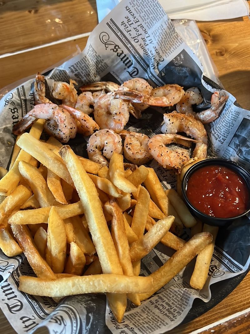 Rivers Edge Bar and Grill, Darien, GA
