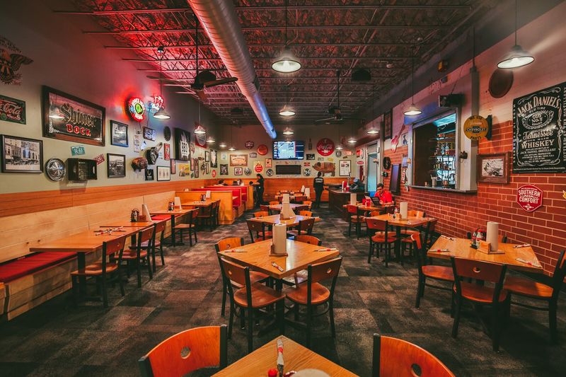 Roadhouse Style in the Middle of the City