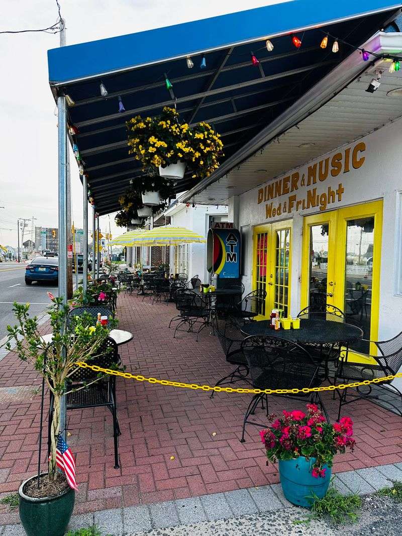 Robins Nest, Belmar, NJ