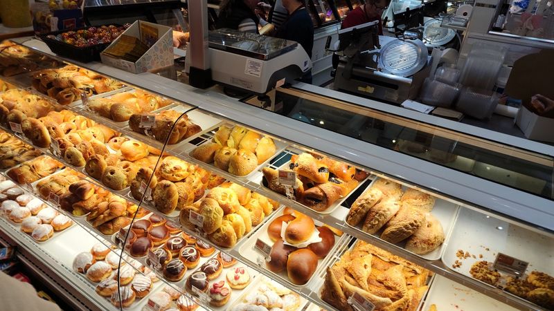 Roly Poly Bakery, New Britain, CT