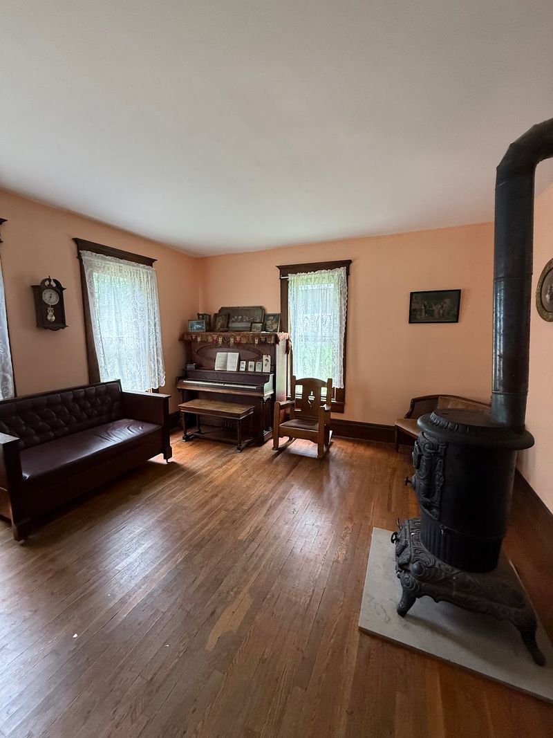 Rooms Frozen in Another Era