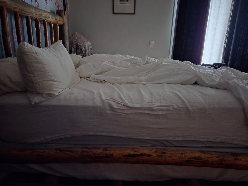 Rooms Upstairs for Sleepy Seafood Fans