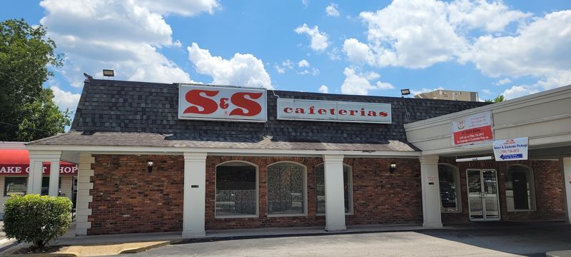 S & S Cafeteria, Augusta, GA S & S Cafeteria, Augusta, GA