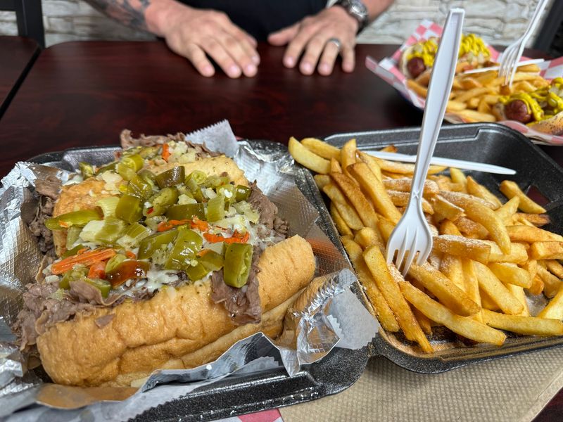 SAM'S CHICAGO GRILL, Louisville, KY