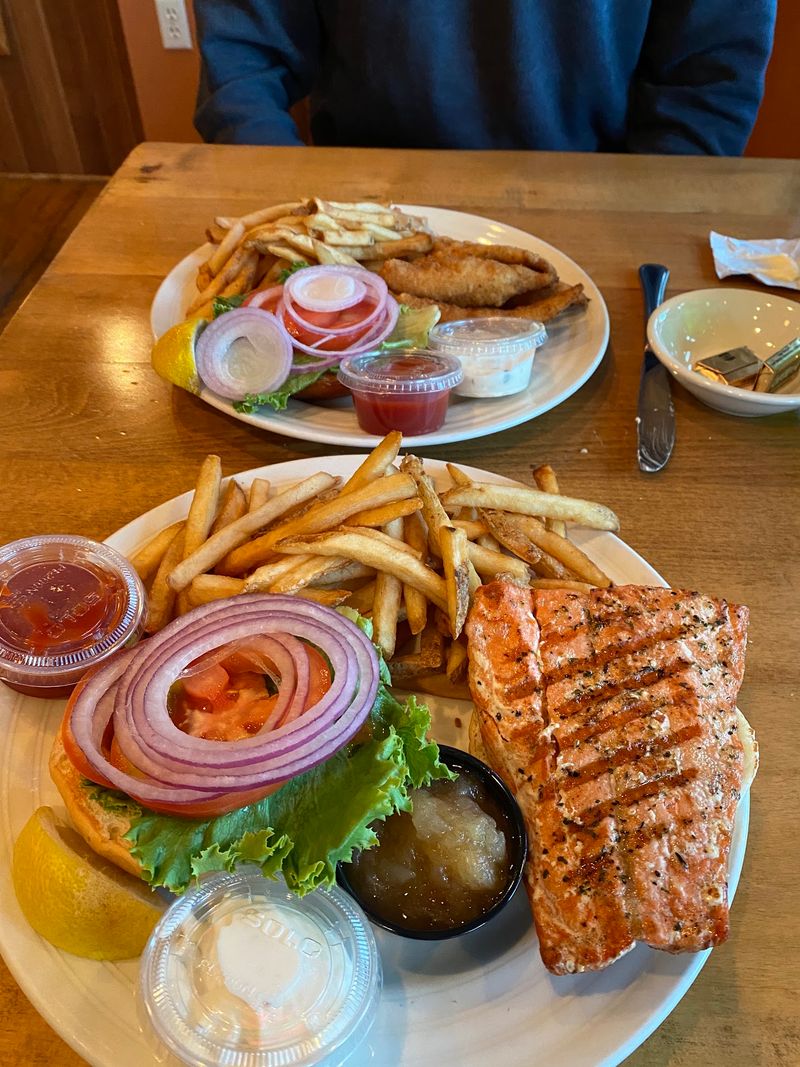 Sandwiches With a Following