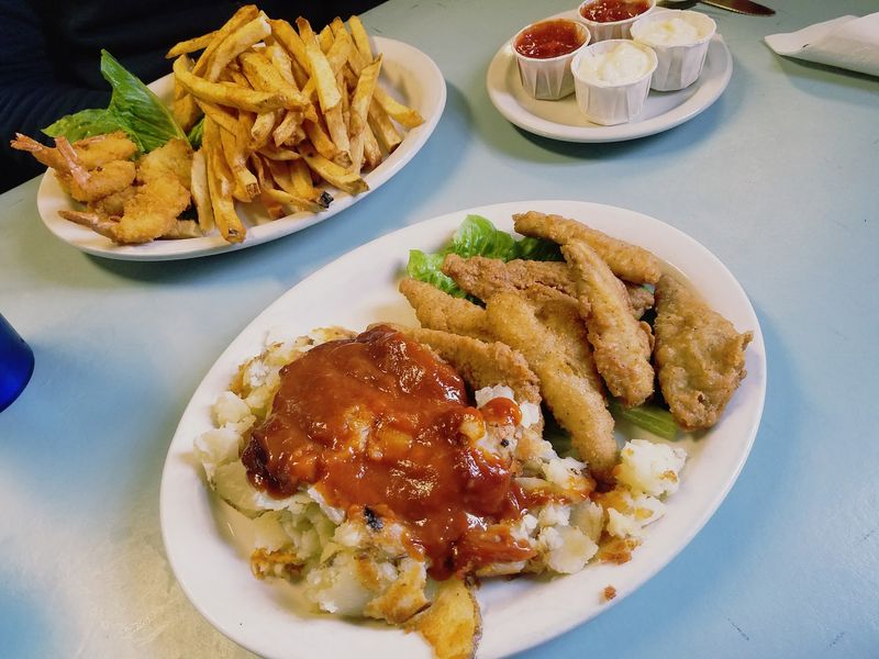 Schmucker's Restaurant, Toledo, OH Schmucker's Restaurant, Toledo, OH