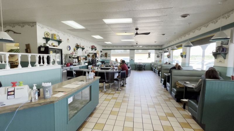 Serving Up Plates Since 1922