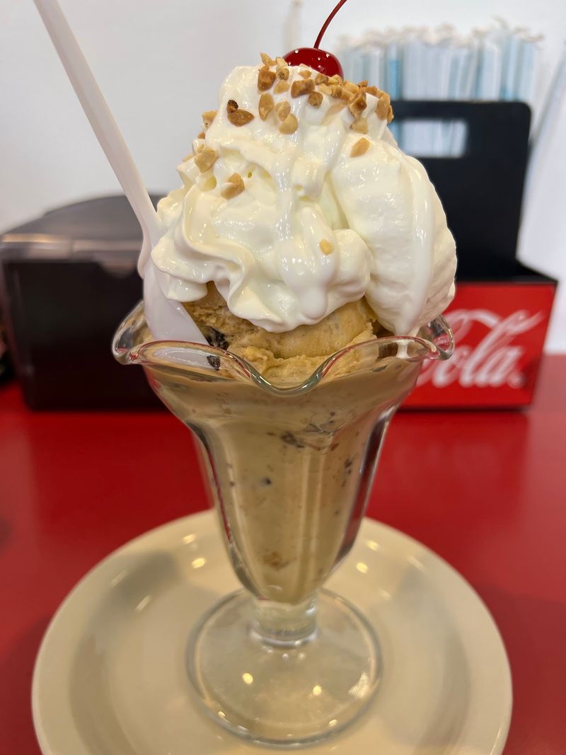 Shakes, Malts and Sundaes Shakes, Malts and Sundaes