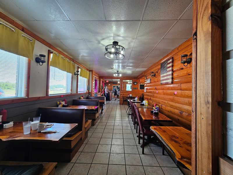 Sherri Lynn's Diner, Sweet Springs, MO