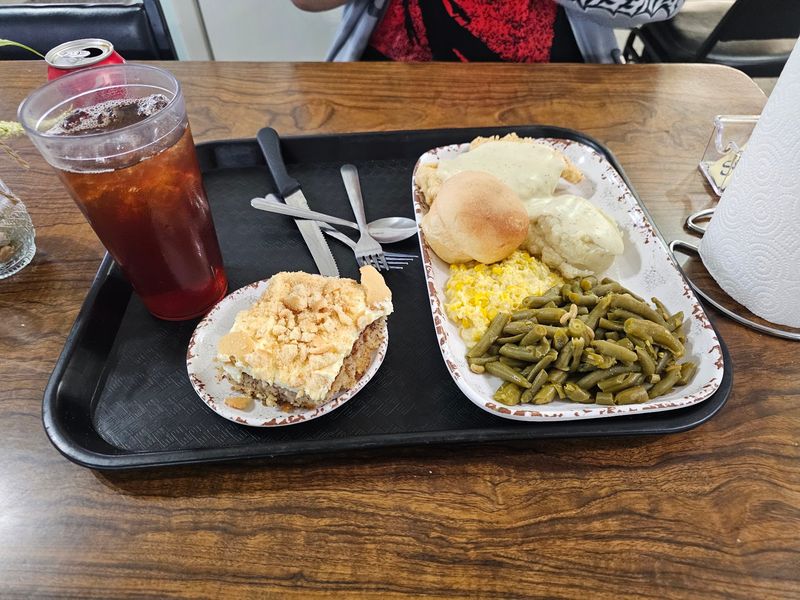 Sides, Rolls, and the Full Spread