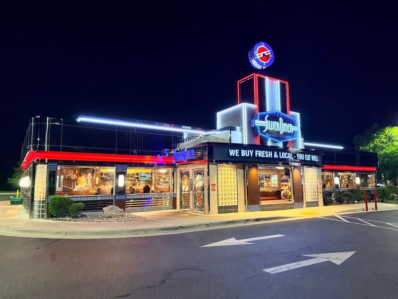 Silver Diner, Waldorf, MD Silver Diner, Waldorf, MD
