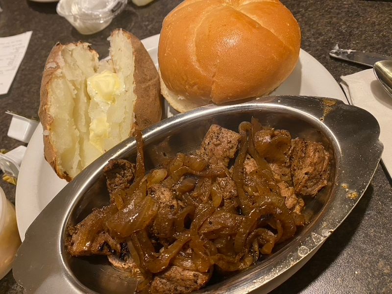 Sirloin Tips, the House Headliner Sirloin Tips, the House Headliner