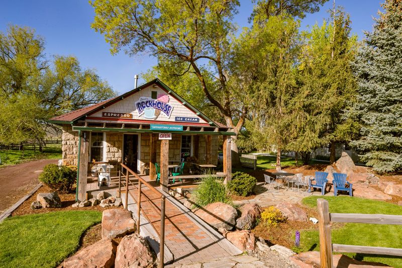 Skinner's Rockhouse Coffee, Jordan Valley, OR