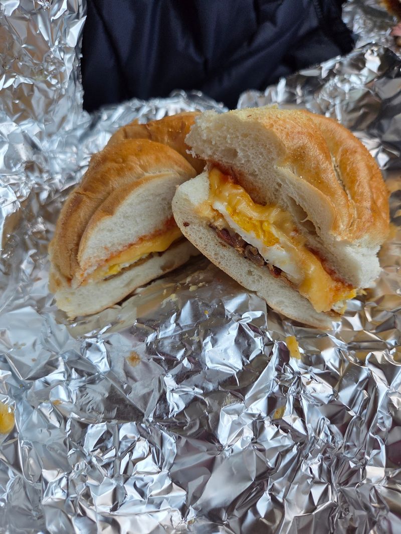 Slater's Deli & Caterers, Leonardo, NJ
