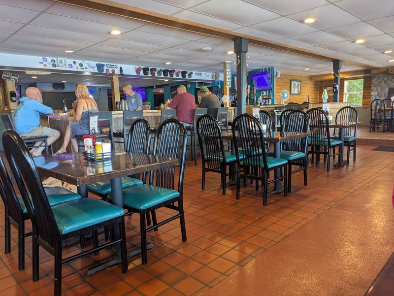 Slippery's Bar & Grill, Wabasha, MN Slippery's Bar & Grill, Wabasha, MN