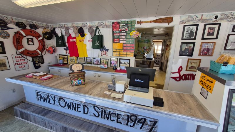 Small Shop, Big Personality Small Shop, Big Personality