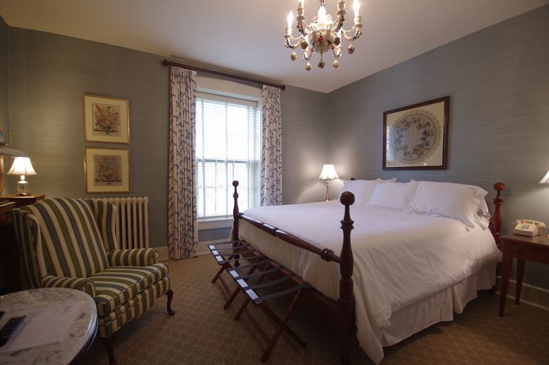 Smart Moves Before You Book Smart Moves Before You Book