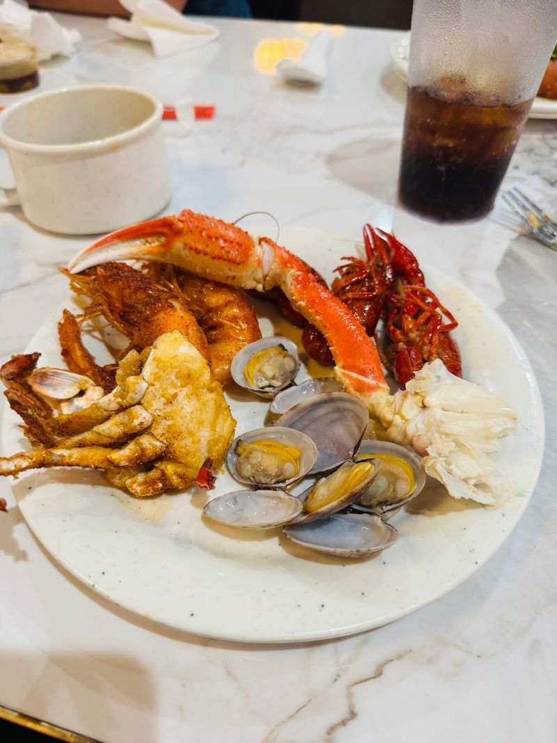 Snow Crab Served Hot