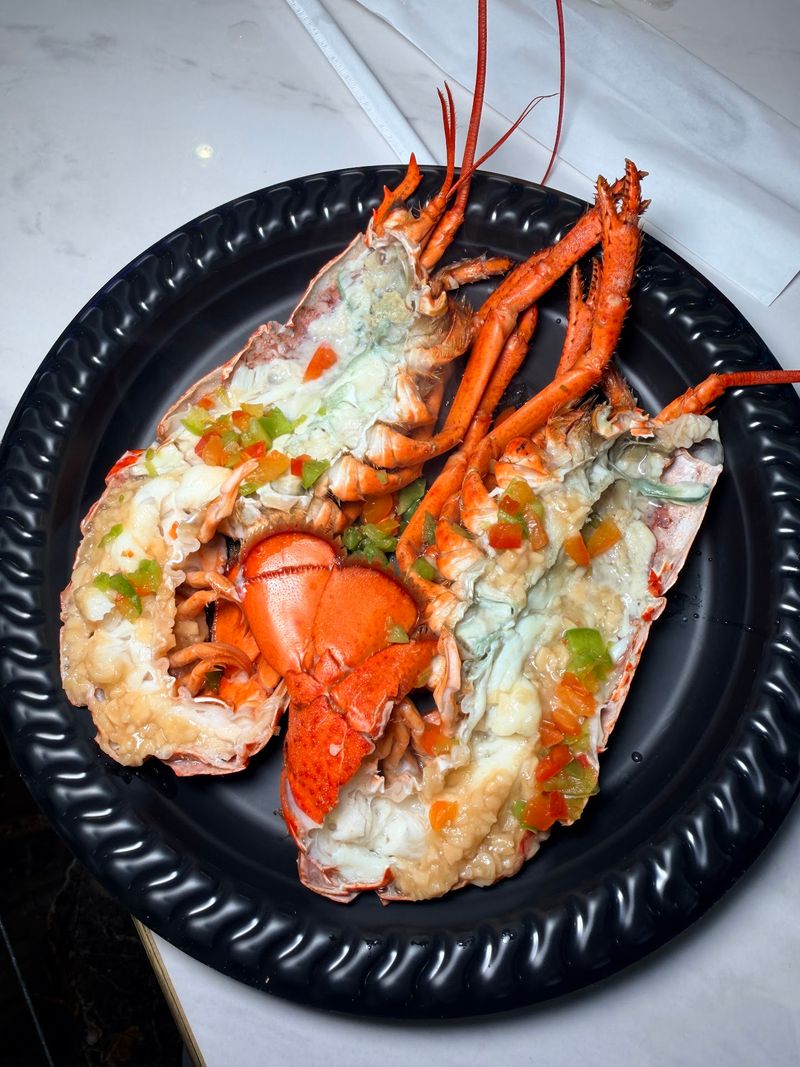 Snow Crab and Lobster Take Center Stage