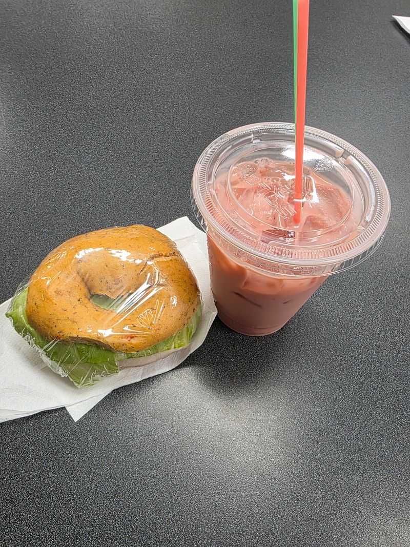 Some Bagels Too, Kennewick, WA