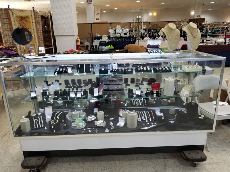 Sparkle in the Jewelry Cases