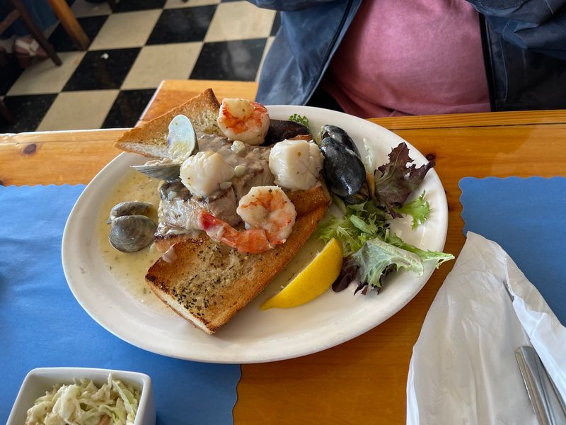 Specials, Bread Bowls, and Big Plates
