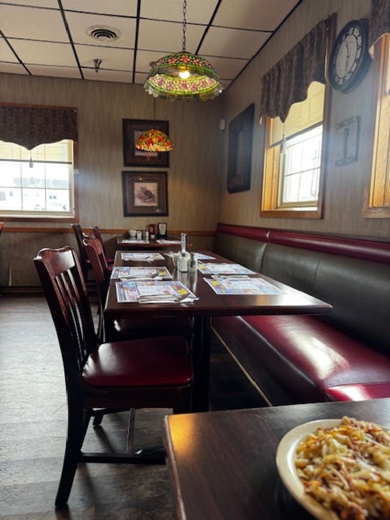 Stained Glass Lamps and Classic Booths