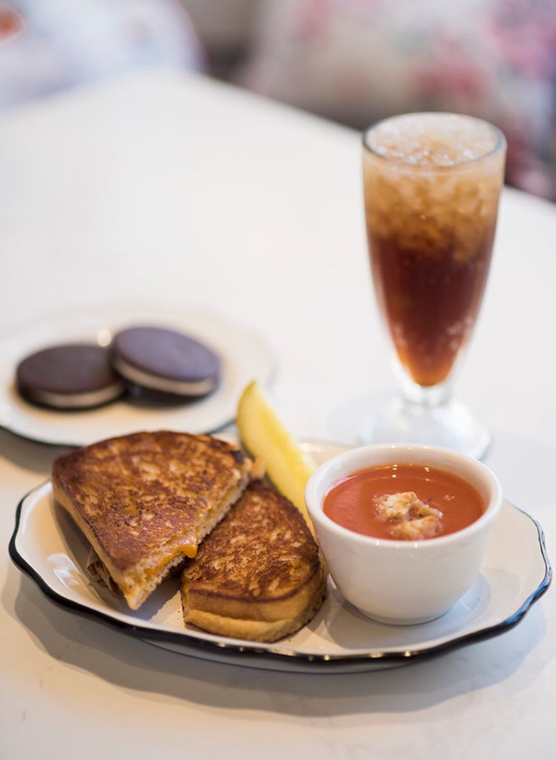 Stam's Luncheonette, Chestertown, MD