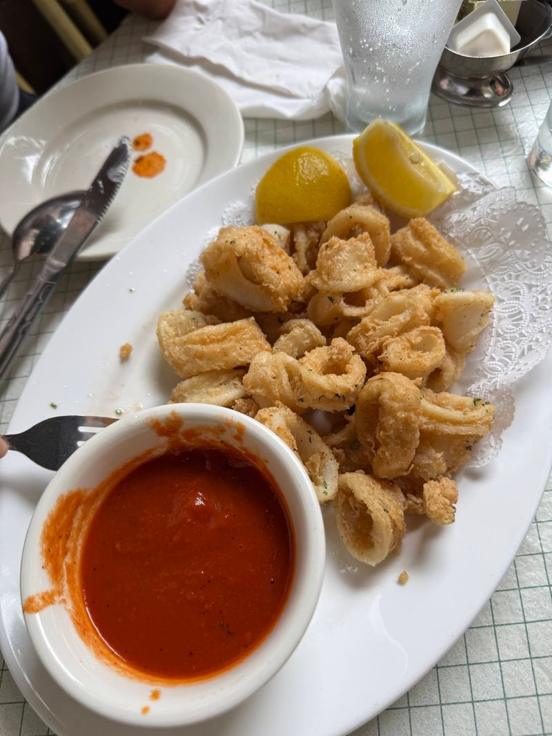 Starters, Sides, and Smart Ordering Starters, Sides, and Smart Ordering