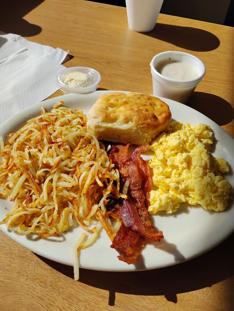 Sunrise Plates and Country Classics Sunrise Plates and Country Classics