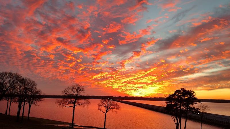 Sunsets Worth Planning the Evening Around