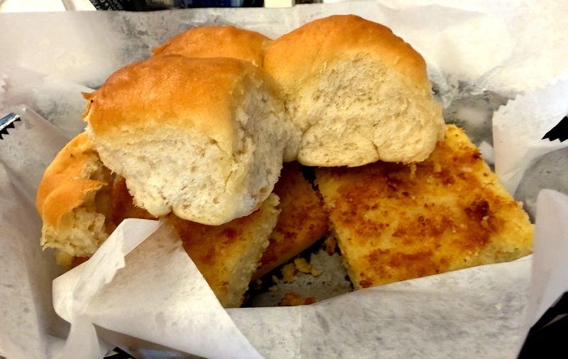 Sweet Tea in the Foyer and Free Bread Baskets Sweet Tea in the Foyer and Free Bread Baskets